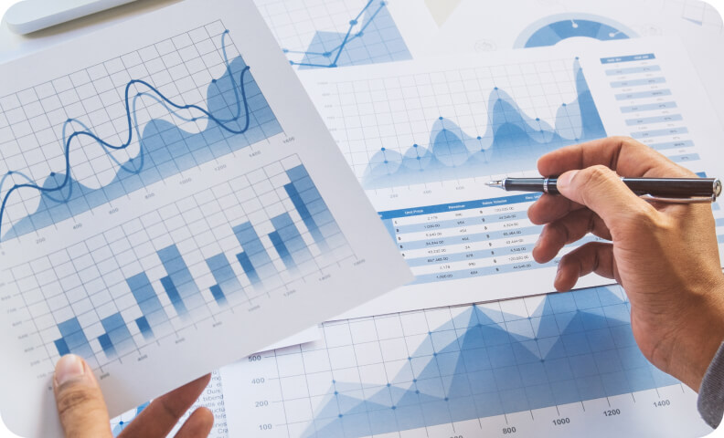 市場連動のメリットを活かしつつ、価格高騰のリスクを抑制できる